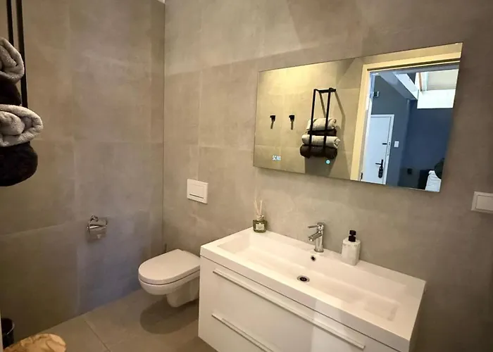 Bella Restaurant Otel 3*